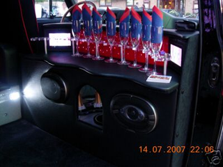 Illustration for article titled Hire the A-Team Limo to Carry Around Your Lazy Behind...Sucka!
